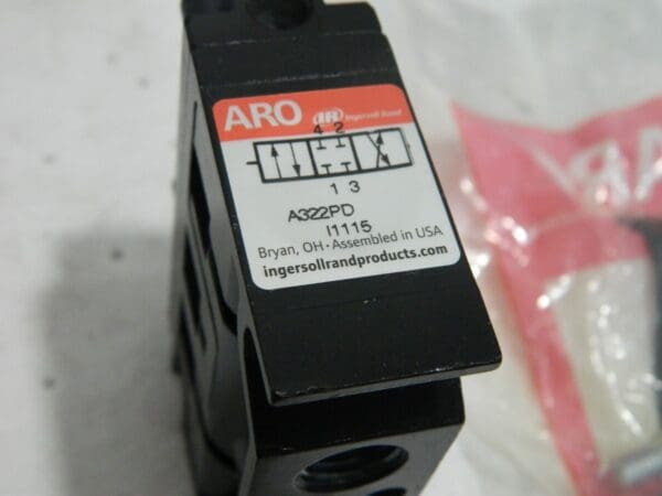 ARO Stacking Solenoid Valve Pilot 4Way 3 Position Pilot Return A322PD