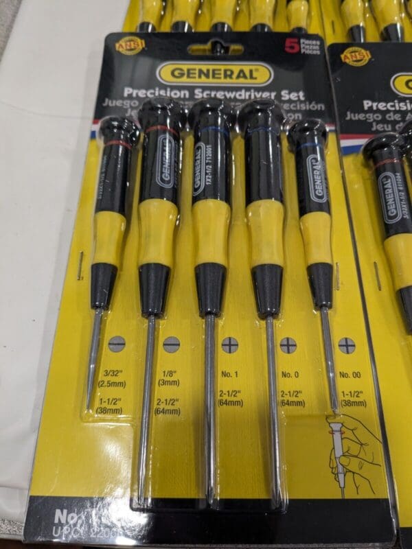 GENERAL Screwdriver Set: 5 Pc, Phillips & Slotted Qty 4 700