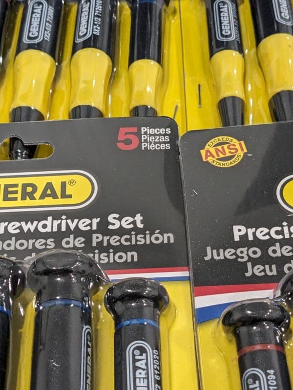 GENERAL Screwdriver Set: 5 Pc, Phillips & Slotted Qty 4 700