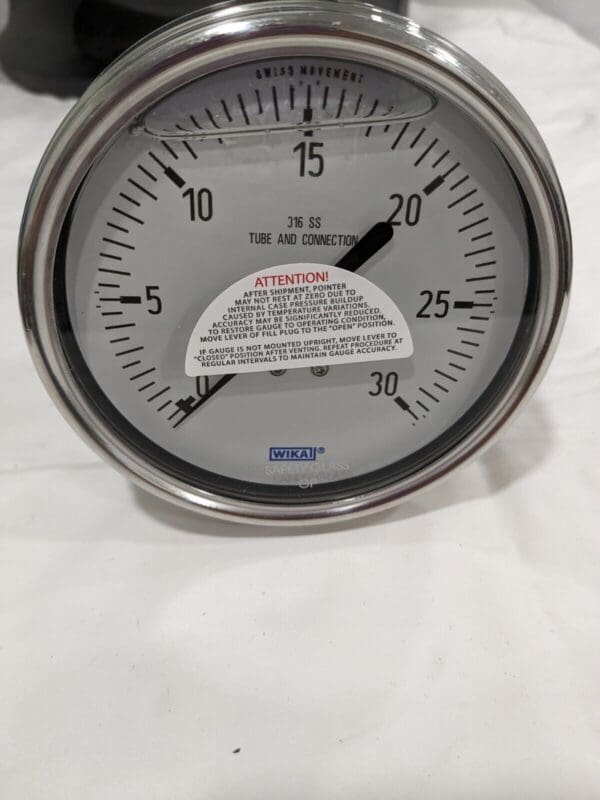 WIKA Pressure Gauge: 4" Dial, 30 psi, 1/2" Thread, Lower Back Mount 9831589