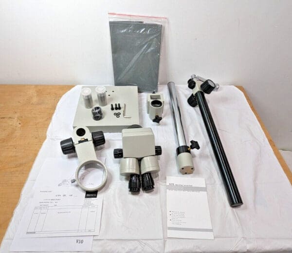 SPI Microscope on a Boom Stand 0.65X – 4.5 X Magnification XTL-600 12-502-1