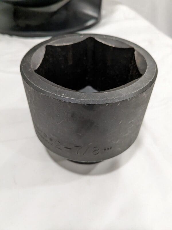 PROTO Impact Socket: 1" Drive, 2-7/8" Socket, Hex Drive J10046