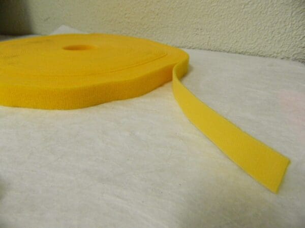 Speedwrap Hook and Loop Strap 75 Ft. L 3/4" Wide Yellow 78180981