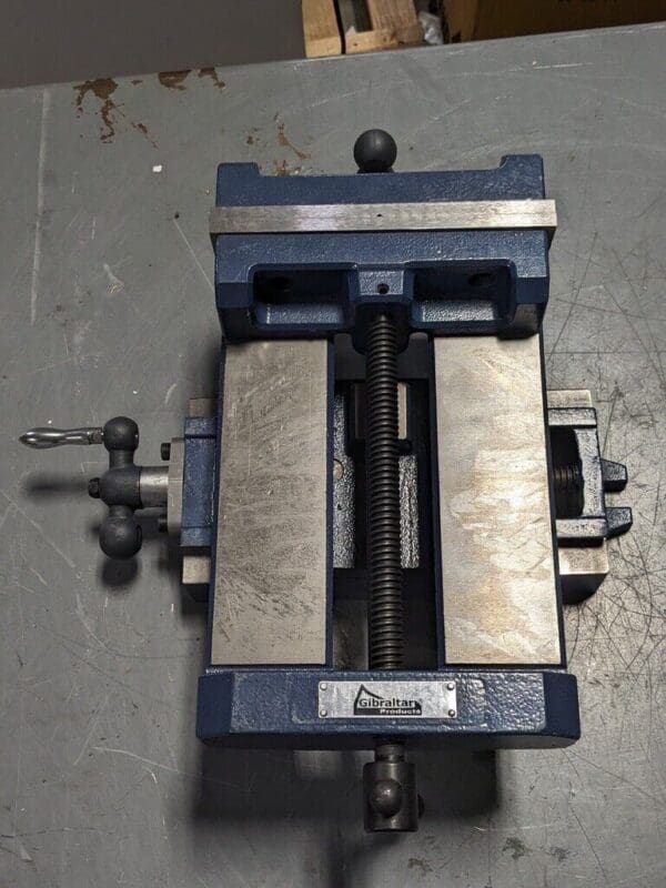 Gibraltar Low Profile Drill Press Vise 8" Jaw Width 8" Opening 428-83182 Damaged