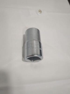 PROTO Hand Socket: 3/4" Drive, 20.00 mm Socket, 12-Point J5520MN