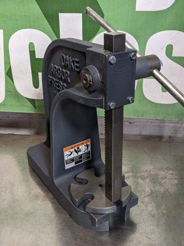 Dake Single Leverage Manual Arbor Press 3 Ton Max. Pressure 901006