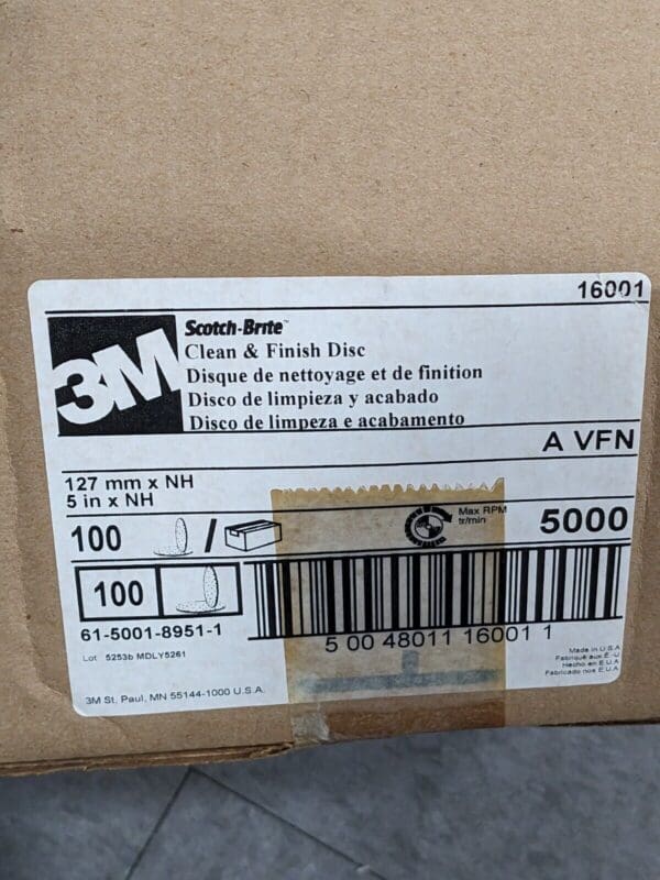 3M Deburring Disc: 5" Dia, Very Fine Grade, Aluminum Oxide Qty 100 7000121065