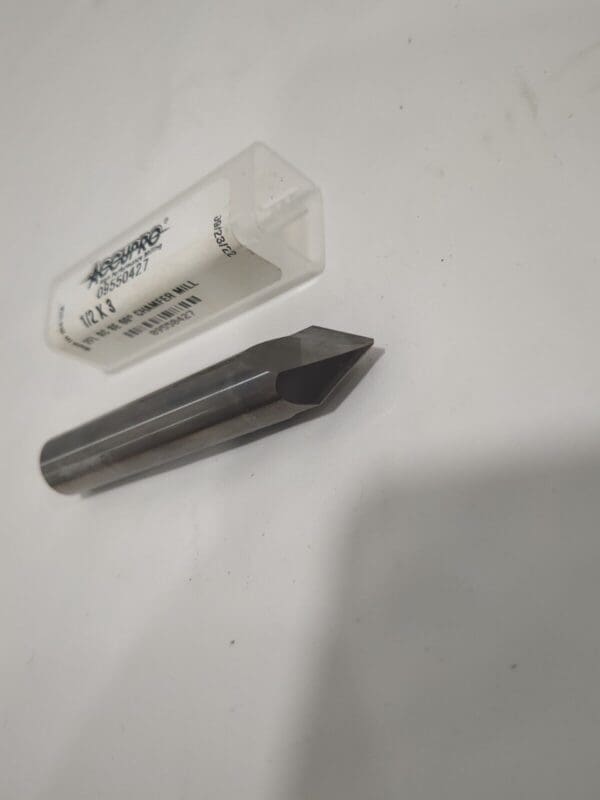 ACCUPRO Chamfer Mill: 1/2" Dia, 1/2" Shank Dia, 60 deg, 2 Fl carbide 2500093