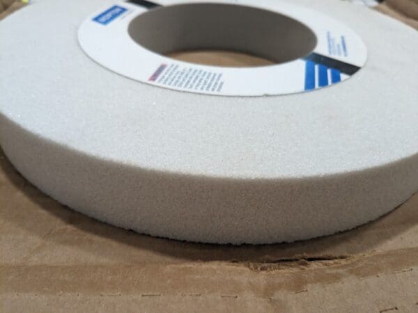 NORTON Surface Grinding Wheel 12" Dia 1-1/2" Thick 5" Arbor 46 Grit 66253214987