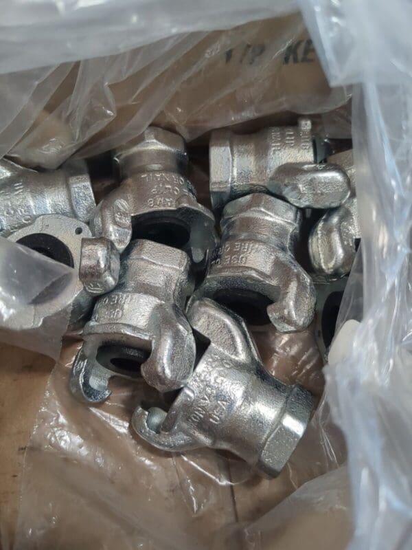 DIXON 9pk 3/4" NPT, Universal Hose Coupling with Female NPT Ends MSCAM8