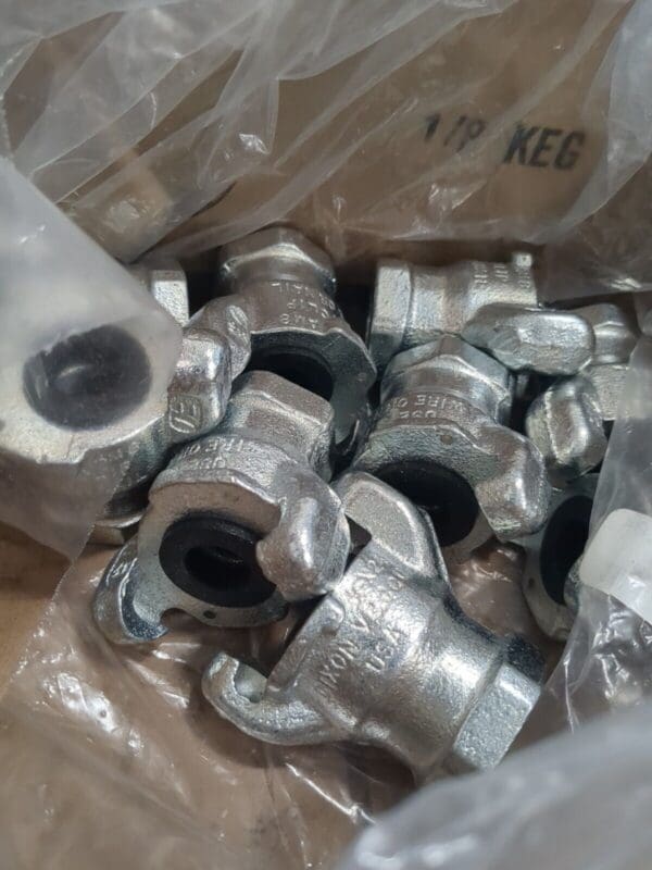 DIXON 9pk 3/4" NPT, Universal Hose Coupling with Female NPT Ends MSCAM8