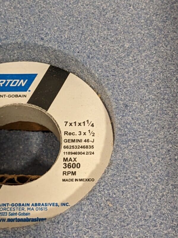 NORTON Surface Grinding Wheel 7" Dia, 1" Thick, 1-1/4" Arbor Qty 9 66253246835