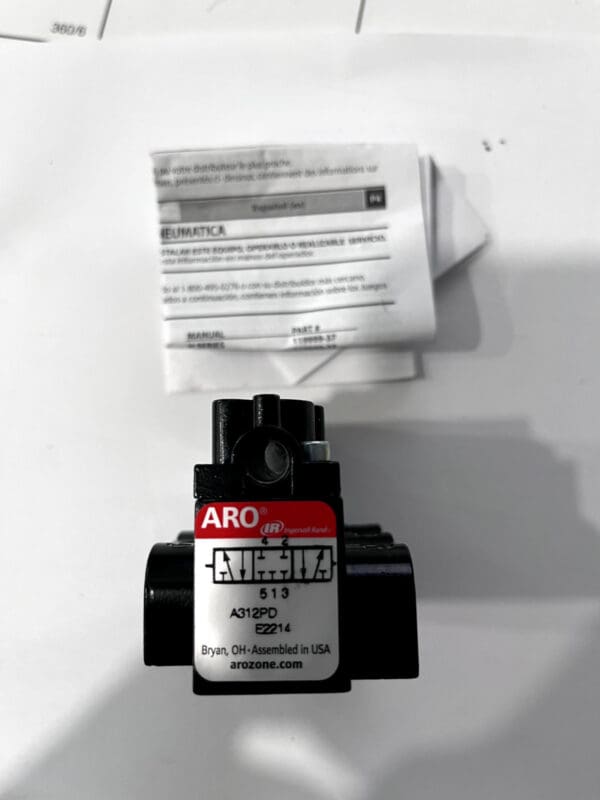 ARO/Ingersoll 1/4" Inlet x 1/4" Outlet Body Ported Solenoid Air Valve