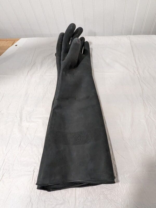 TRINCO Dry-Blast Work Gloves: Rubber, General Purpose GLH-45