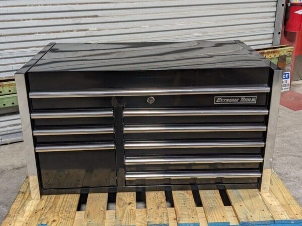 Extreme Tools Top Chest Tool Box 8 Drawer 41" x 25" x 22" RX412508CHBK