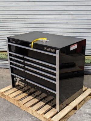 Extreme Tools Roller Cabinet Tool Box 11 Drawer 41" x 25" x 42" Scratch N Dent