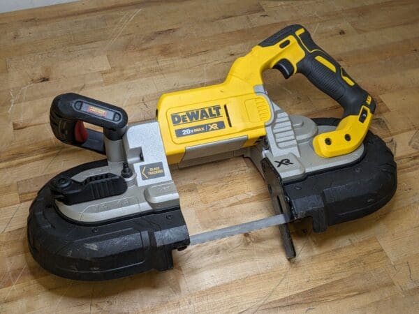 Dewalt 5" Cordless Portable Bandsaw 20V MAX 490 SFPM DCS376 Parts / Repair