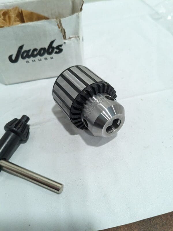 JACOBS Drill Chuck: 3/8" Capacity, Threaded Mount, 3/8-24 in JCM32282