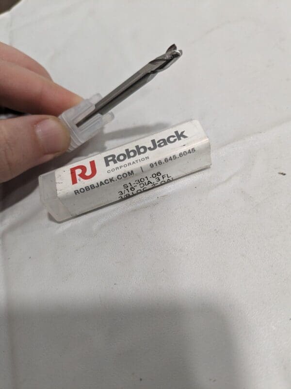 ROBBJACK Square End Mill: 3/16" Dia 3fl solid carbide S1-301-06