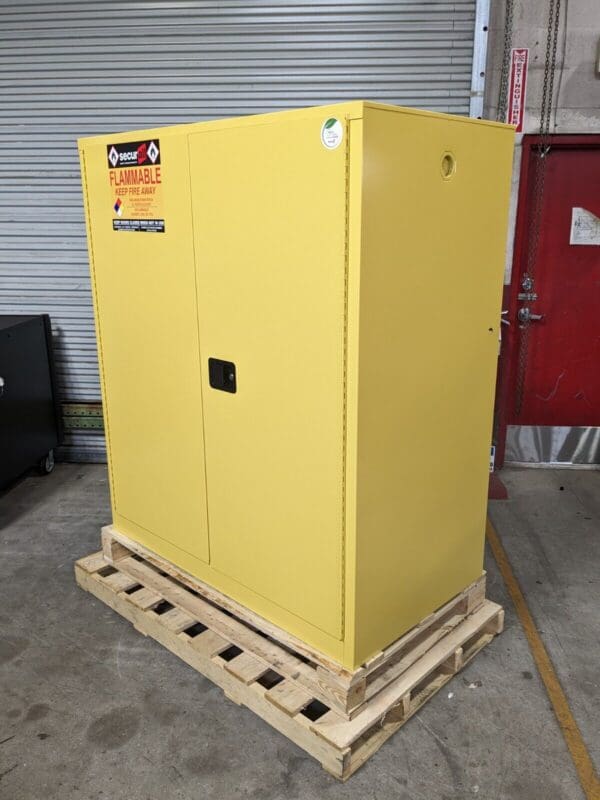 Securall Vertical Drum Storage Cabinet 120 Gal. Capacity V1110 Scratch N Dent