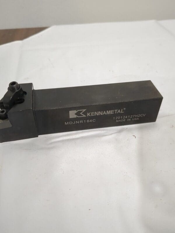 KENNAMETAL Indexable Turning Toolholder: MDJNR164C, Clamp & Screw 1096244