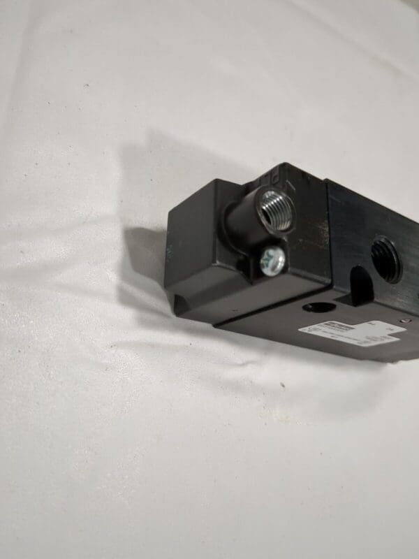 PARKER StackingSolenoidValve SingleAir Pilot 4Way 2Position AirReturn B531000xxc