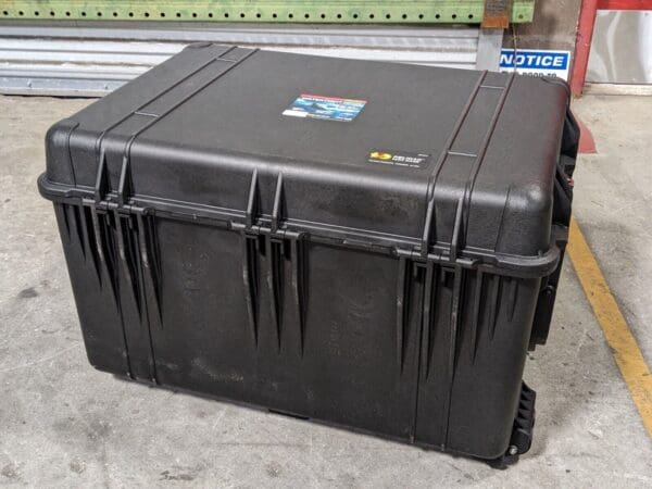 Pelican 1660 Protector Hard Case w/ Foam 31" x 23" x 19" Parts / Repair