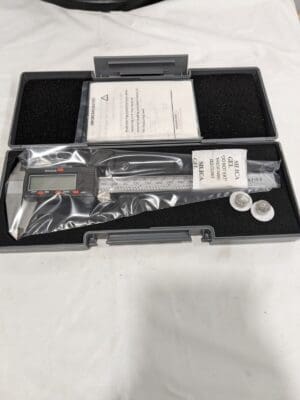 SPI Electronic Digital Caliper w/ Case: 0-6" (0-150mm) Range 15-719-8