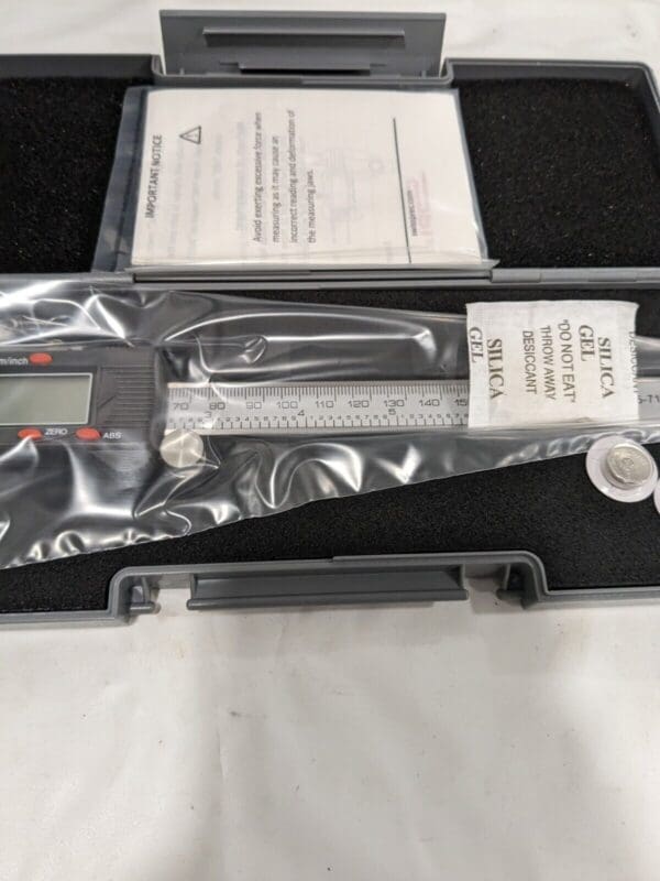 SPI Electronic Digital Caliper w/ Case: 0-6" (0-150mm) Range 15-719-8