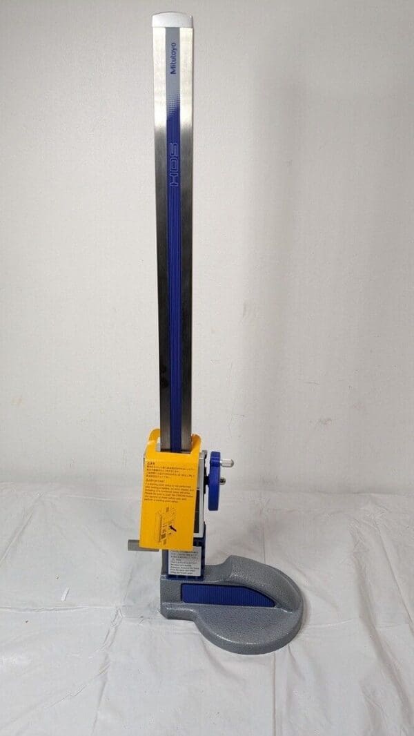 Mitutoyo ABS Digimatic Height Gauge W/O Scriber 0 to 18" HDS-H18" C 570-413