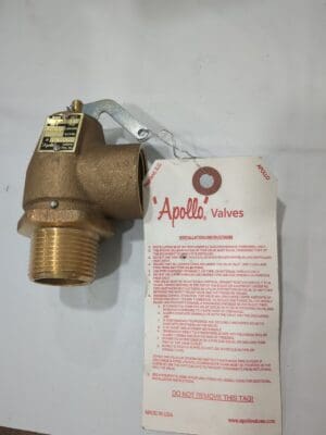 CONBRACO ASME Low Pressure Steam Heating Relief Valve 1"Inlet 13-202-B10