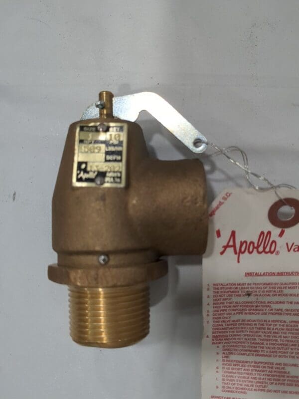 CONBRACO ASME Low Pressure Steam Heating Relief Valve 1"Inlet 13-202-B10