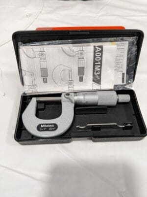 MITUTOYO Mechanical Outside Micrometer: 1" Range, 0.001" Graduation 103-259