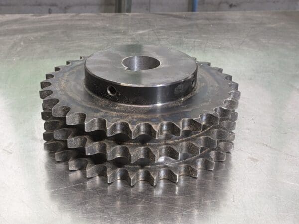 Martin Triple Roller Chain Sprocket 1-1/2" Bore 30 Teeth E60B30 Used