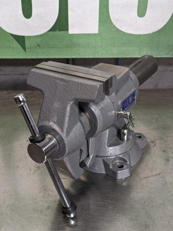 Wilton Multi-Purpose Bench Vise w/ Rotating Head 5-1/2" Jaw Width 28824