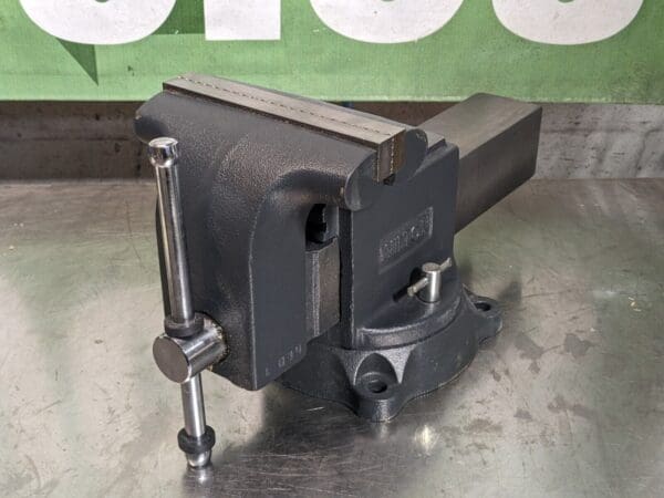 Wilton Workshop Bench Vise w/ Swivel Base 8" Jaw Width 8" Opening Capacity 63304