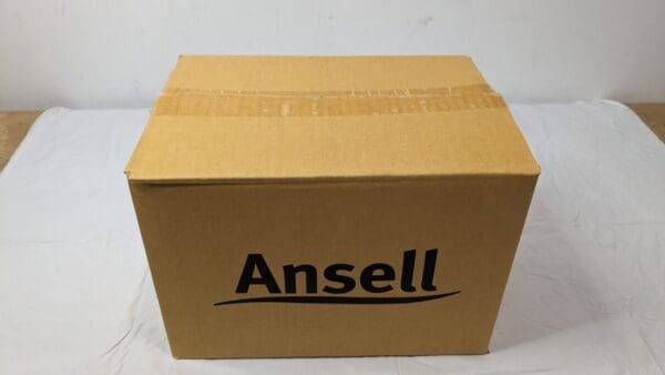 CASE OF 12 Ansell AlphaTec Solvex Chemical-Resistant Gloves Green Size 10 37-185