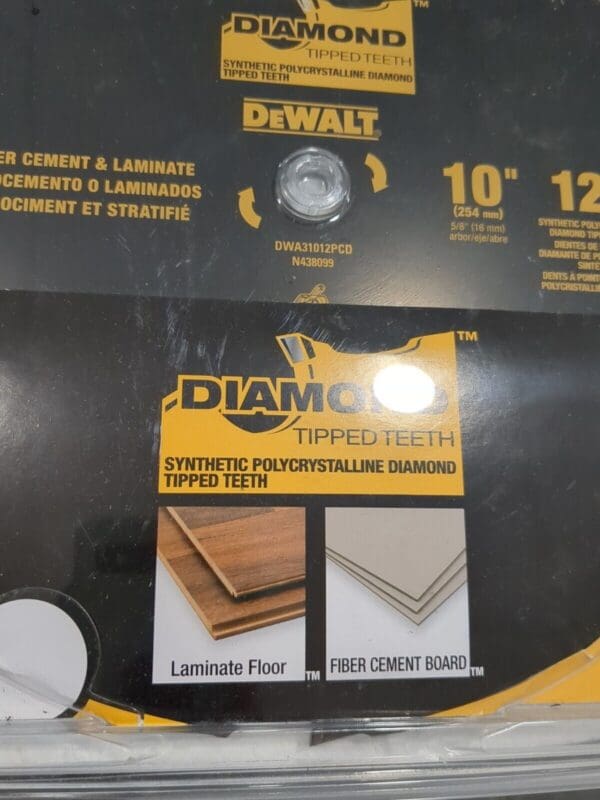 DEWALT Wet&Dry Cut Saw Blade 10" Dia 5/8" Arbor Hole 12 Teeth DWA31012PCD