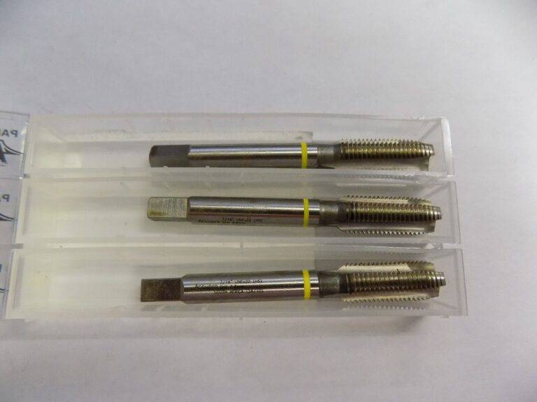 Accupro Spiral Point Taps 7/16" - 20 UNF 3-Flute H5 Bright Finish HSS #87155537