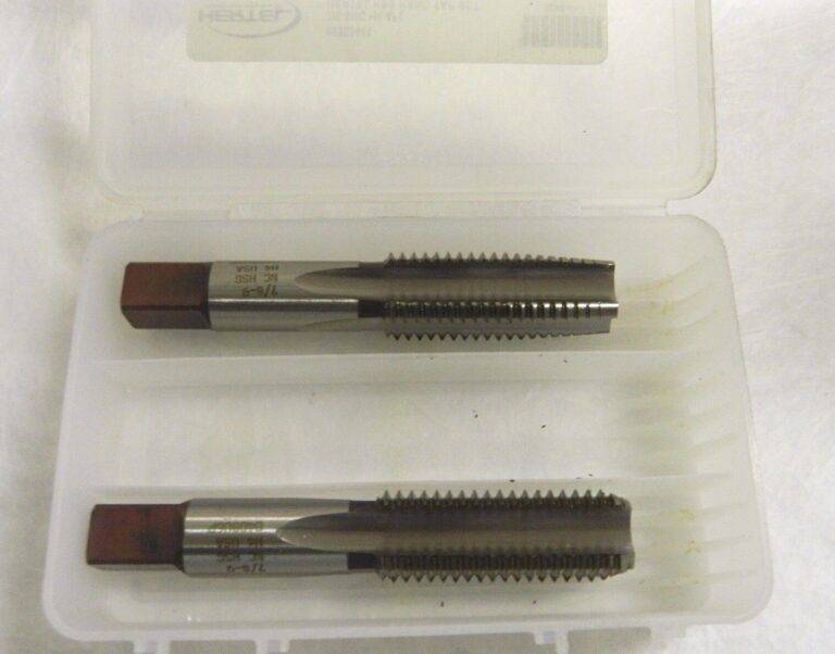 Hertel HSS Hand Tap Set 7/8"-9 UNC H4 4-Flutes Qty. 2 #02385441