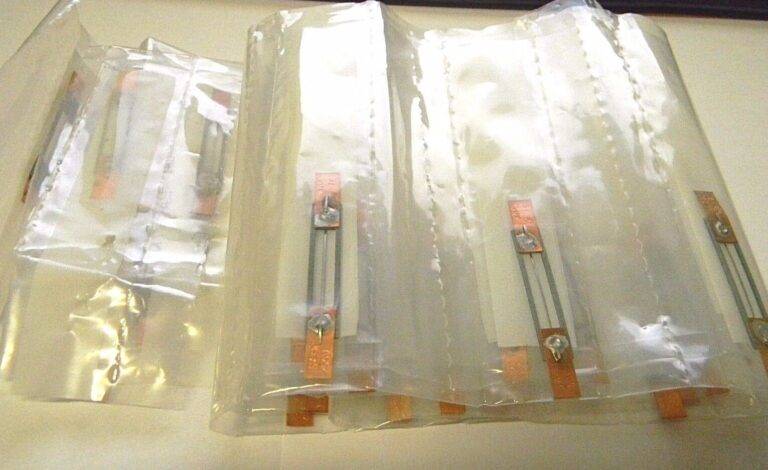 Ferraz Shawmut Fast Acting Renewable Fuses 250 VAC 6A Qty. 22 #RL6