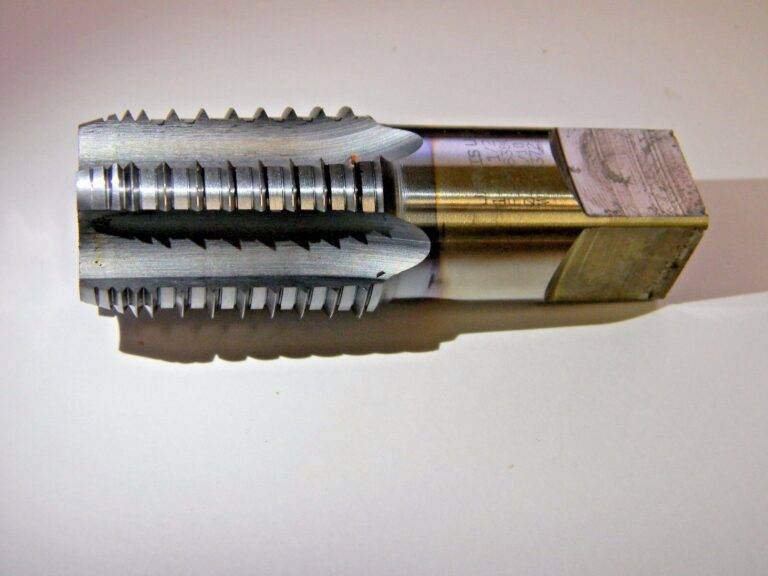 Precision 1-11-1/2 NPTF 5FL HSS Interrupted Thread Pipe Tap 00424317