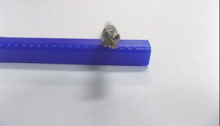 Atrax 85324200 5/16" x 5/16" x 2-1/2" 4-Flutes Solid Carbide End Mill