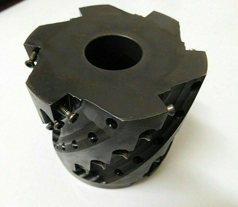 Hertel Face Mill 4" Cut Diam x 1-1/2" Bore x 3.6000" OAH 5800 MAX RPM HMO99410J