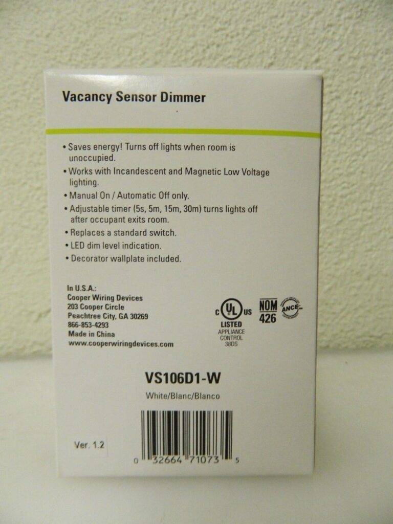 Cooper Wiring Infrared Vacancy Sensor Wall Switch 1,000 Sq. Ft. Cover VS106D1-W
