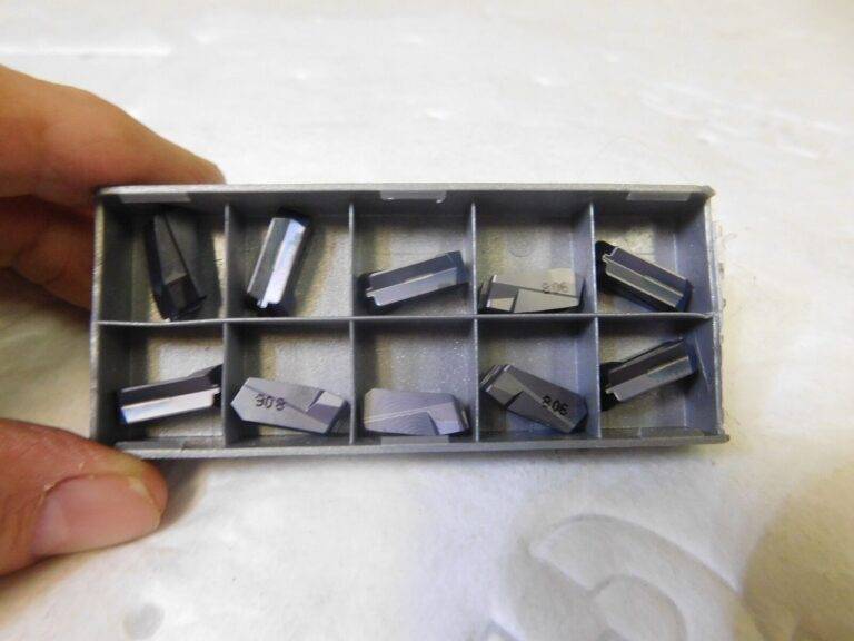 Iscar 8GIMM Grade IC908 8mm CW Carbide Grooving Insert QTY 10 6403750