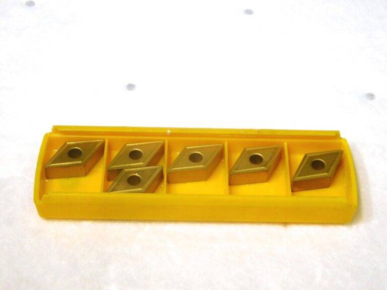 Kennametal Carbide Turning Inserts DNMG442 Grade-KC850 Qty 6 1158328