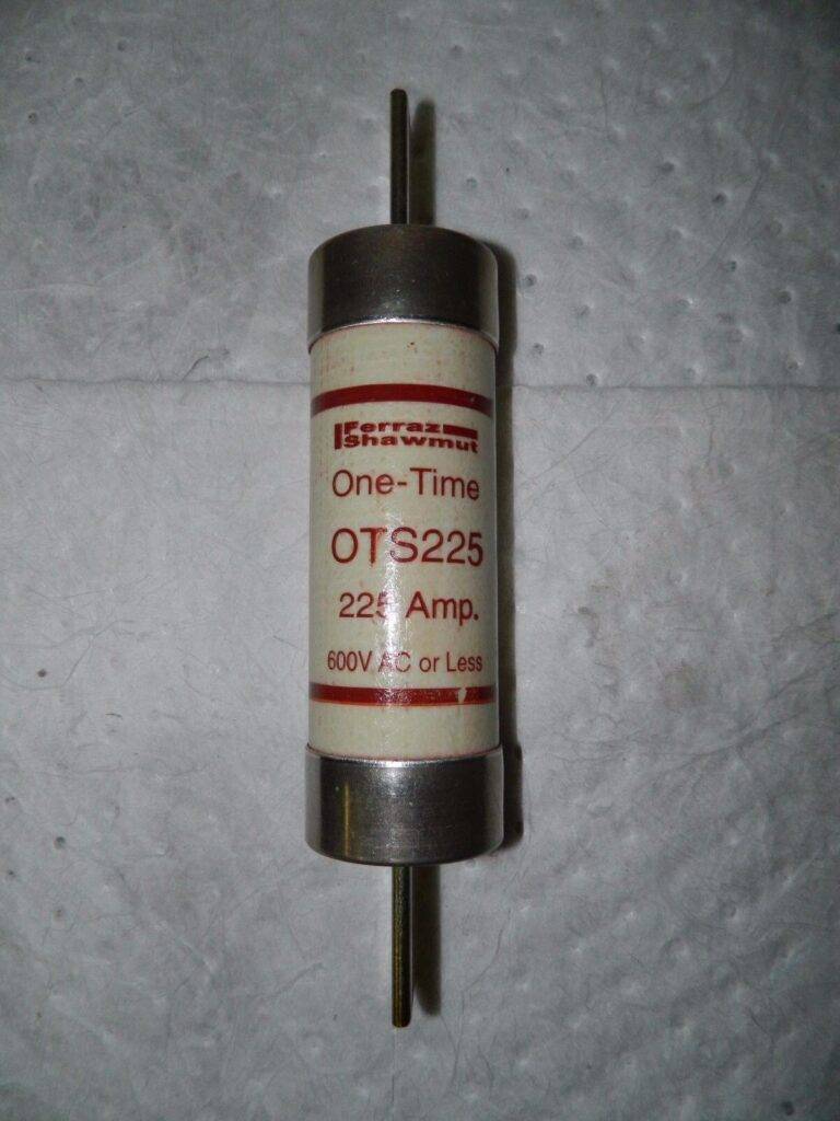 Ferraz Shawmut 300 VDC 600 VAC 225 Amp Fast Acting General Purpose Fuse OTS225