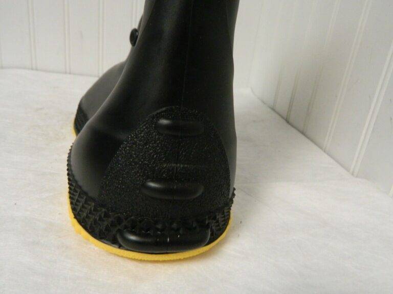 SERVUS Honeywell Super-Fit Overboots Black Waterproof Size Medium 11002B