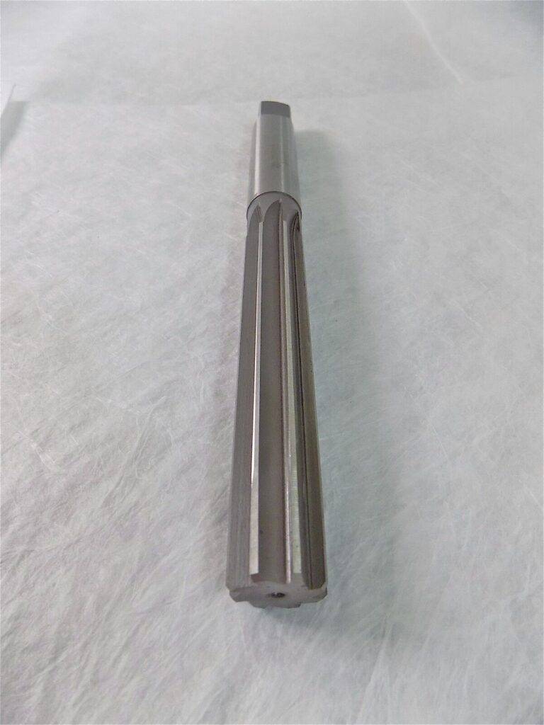 Precision Hand Reamer 29/32" x 5.5" x 10" 8FL Straight Flute 02210581
